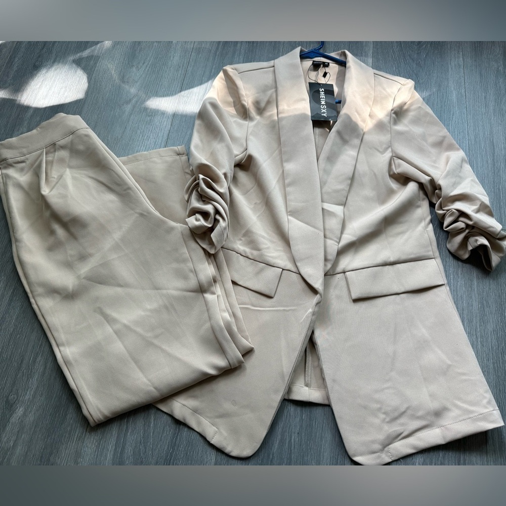 SHEIN SXY WOMENS TAN SET SIZE XS